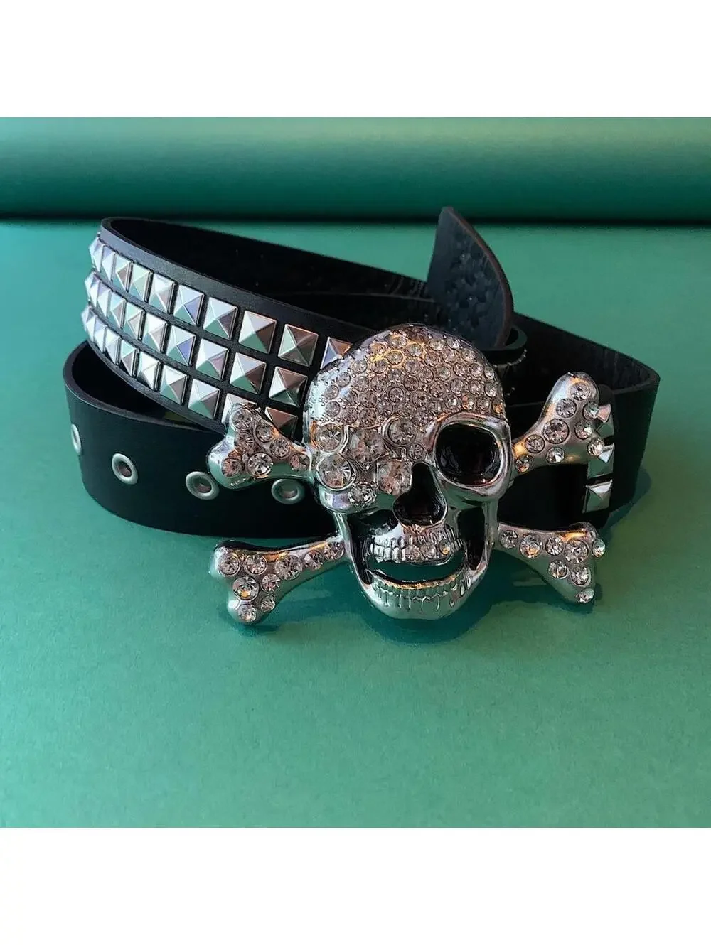 Vintage y2k 2000s Punk Style Diamond Studded Skeleton black essential belt.